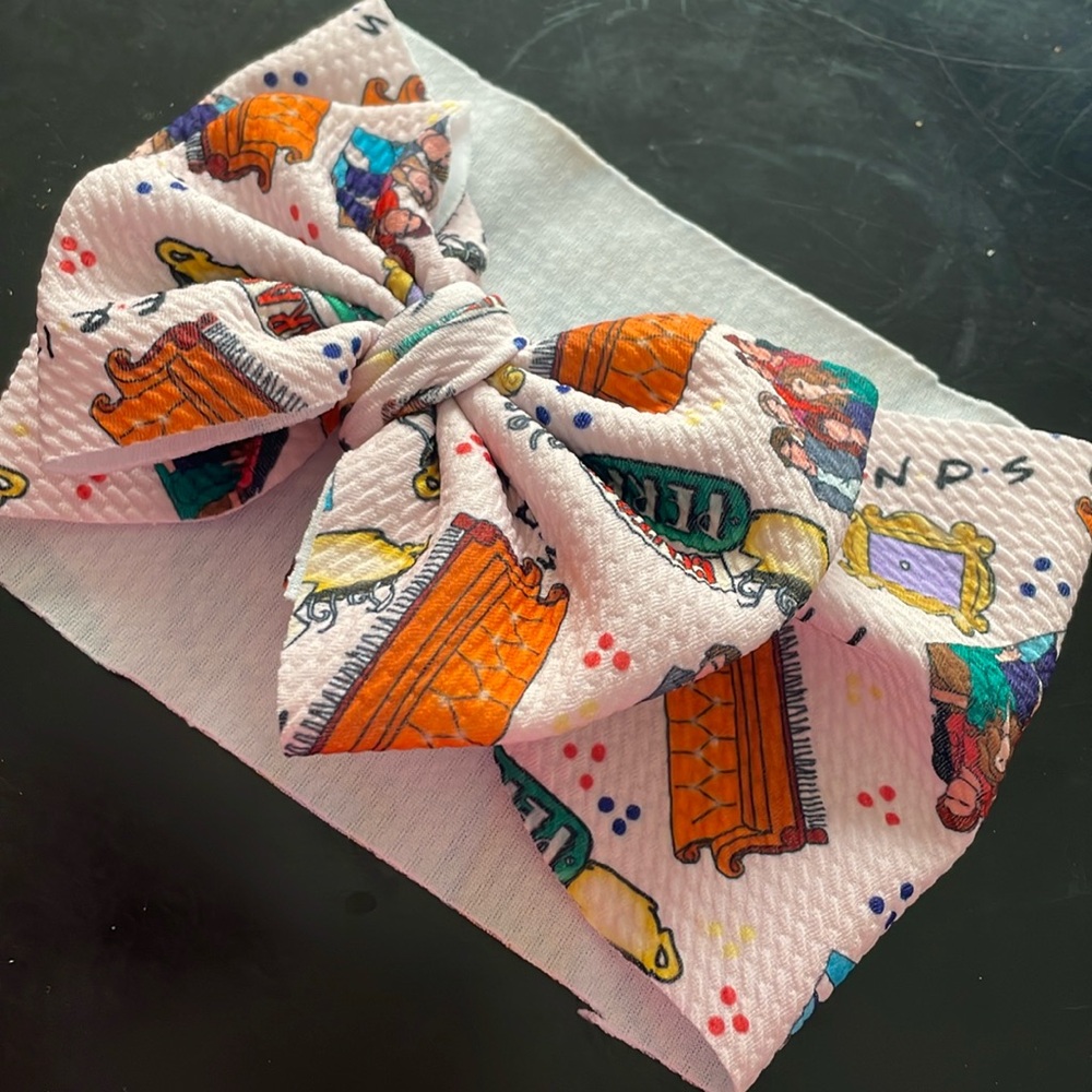 Baby’s Friends Headband